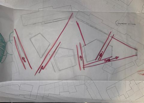 Calque 1 : connexions urbaines tracées au feutre sur le fond de plan